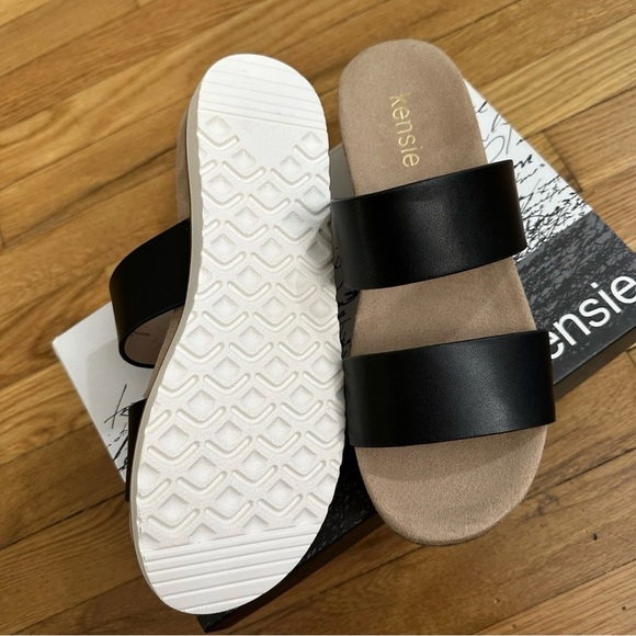 Kensie Women's Doris Slip on Flat Black Sandals Size 8.5 - Picture 6 of 6
